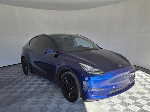 2022 Tesla Model Y Long Range