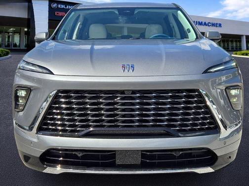 Moonstone Gray Metallic 2026 Buick Enclave Avenir