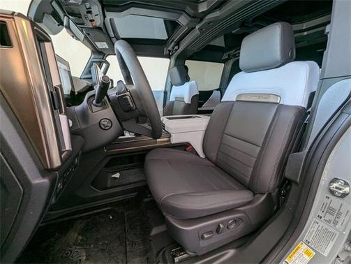 2025 GMC HUMMER EV SUV 2X