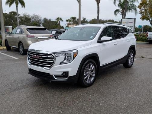 2024 GMC Terrain SLT