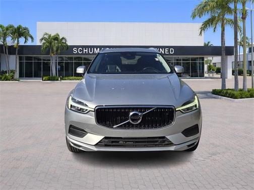 2019 Volvo XC60 T5 Momentum