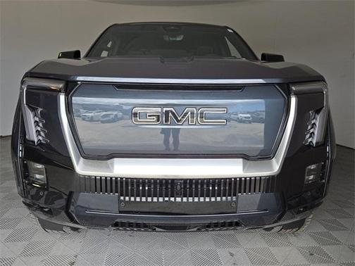 2025 GMC Sierra EV Denali
