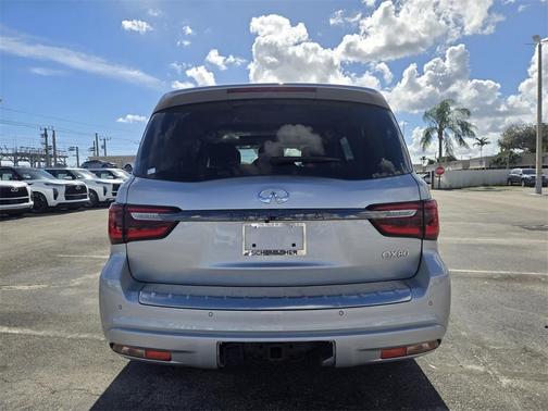 2022 INFINITI QX80 PREMIUM SELECT