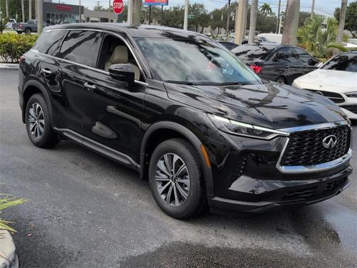2025 INFINITI QX60 Pure