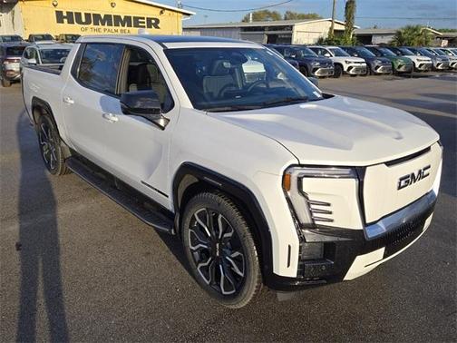 2025 GMC Sierra EV Denali