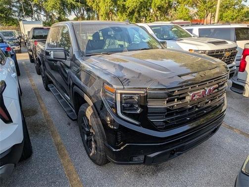 2025 GMC Sierra 1500 Elevation