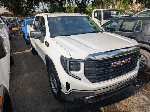 2025 GMC Sierra 1500 Pro