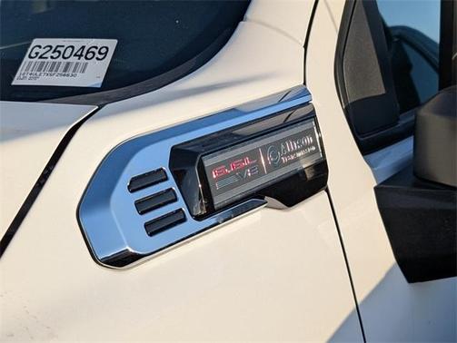 2025 GMC Sierra 2500 Pro