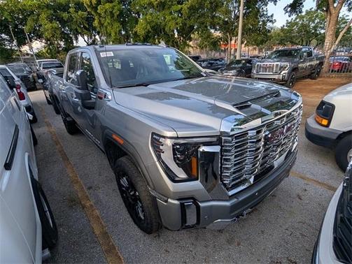 2025 GMC Sierra 2500 Denali