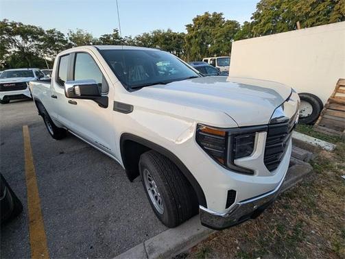 2025 GMC Sierra 1500 Pro