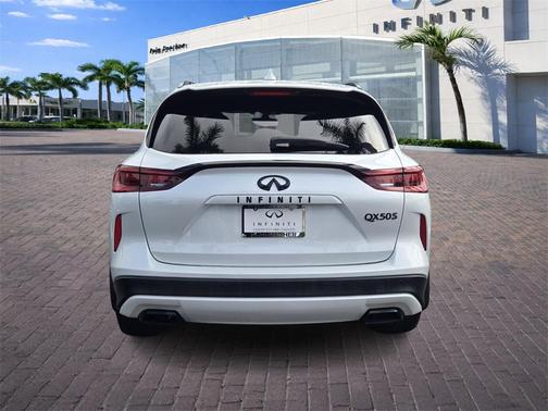 2024 INFINITI QX50 SPORT