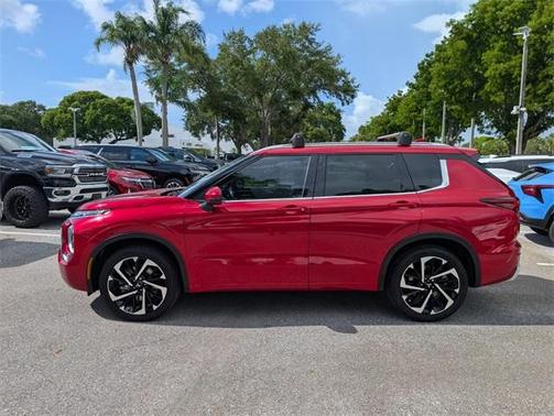 2022 Mitsubishi Outlander SEL