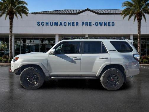 Cement 2017 Toyota 4Runner TRD Pro