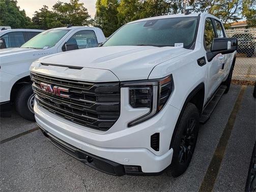 2025 GMC Sierra 1500 Elevation