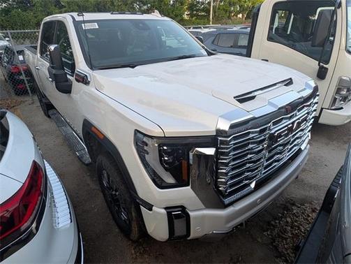 2025 GMC Sierra 2500 Denali