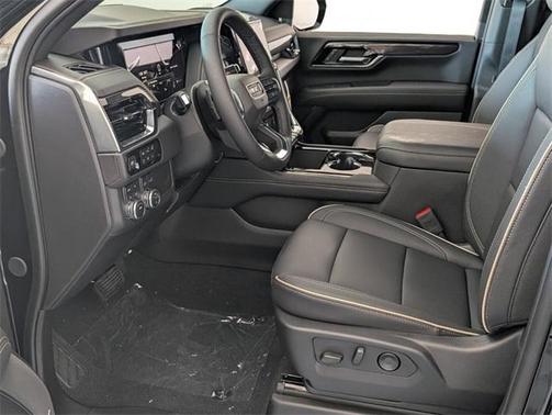 2025 GMC Yukon XL Elevation