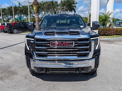 2025 GMC Sierra 3500 SLT