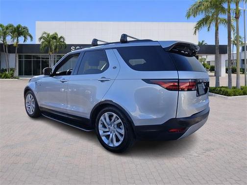2023 Land Rover Discovery S