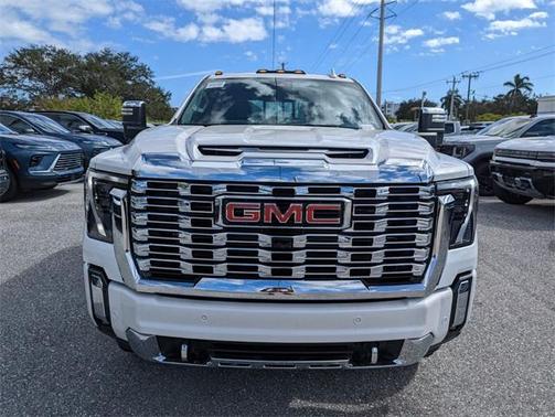 2025 GMC Sierra 2500 Denali