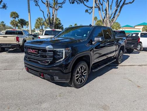 2023 GMC Sierra 1500 AT4