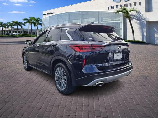 2025 INFINITI QX50 Luxe