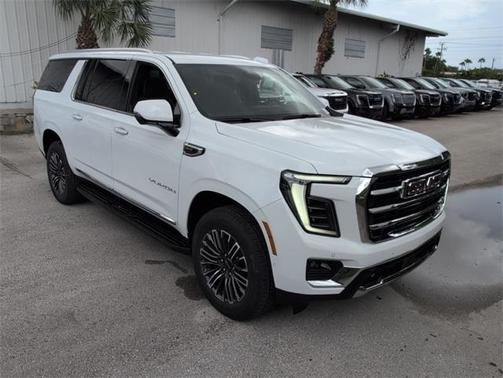 2025 GMC Yukon XL Elevation