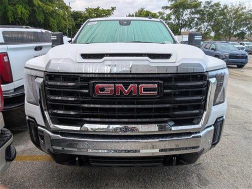 2025 GMC Sierra 2500 Pro