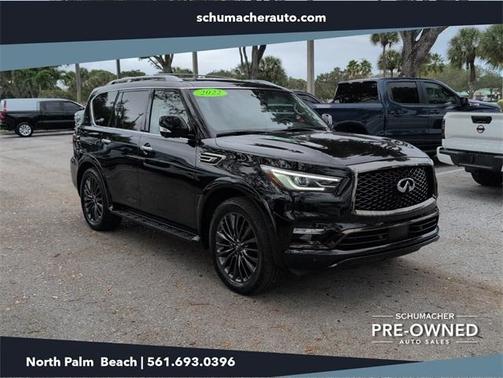 2022 INFINITI QX80 Luxe