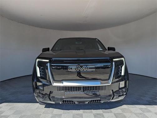 2025 GMC Sierra EV Denali