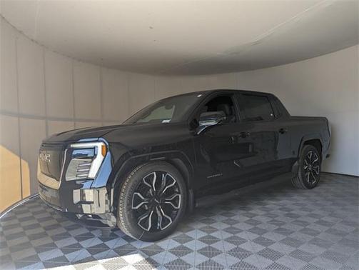 2025 GMC Sierra EV Denali