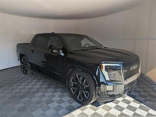 2025 GMC Sierra EV Denali