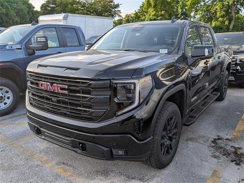2025 GMC Sierra 1500 Elevation