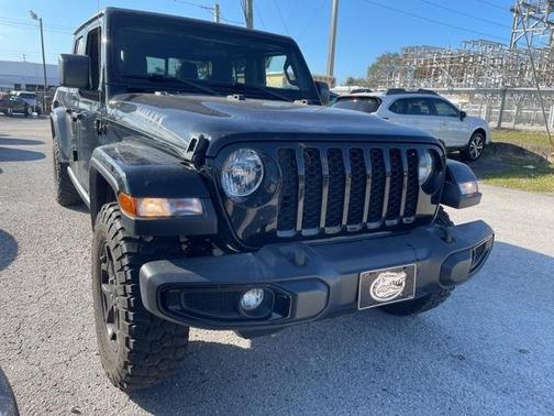 2023 Jeep Gladiator Sport