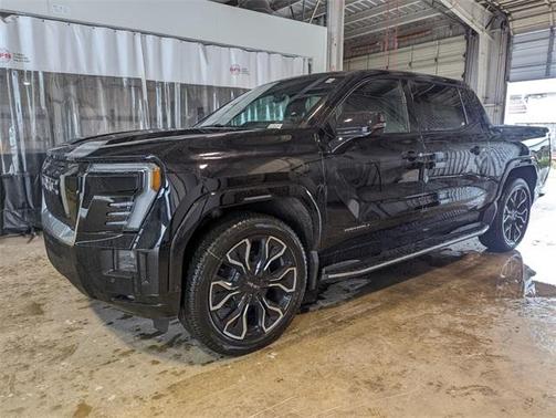 2025 GMC Sierra EV Denali