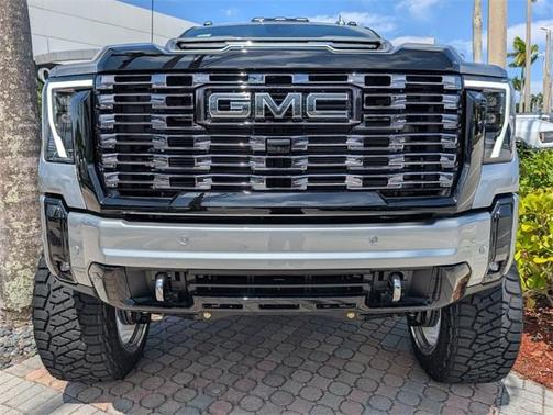 2025 GMC Sierra 2500 Denali Ultimate