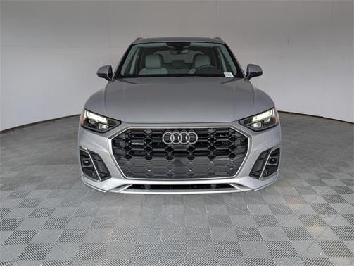2022 Audi Q5 45 S line quattro Premium