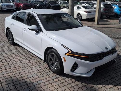 2021 Kia K5 LXS