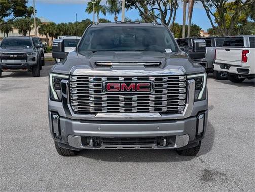 2025 GMC Sierra 2500 Denali