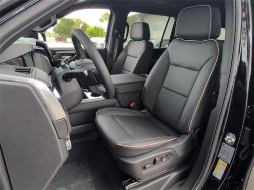 2025 GMC Yukon XL Elevation