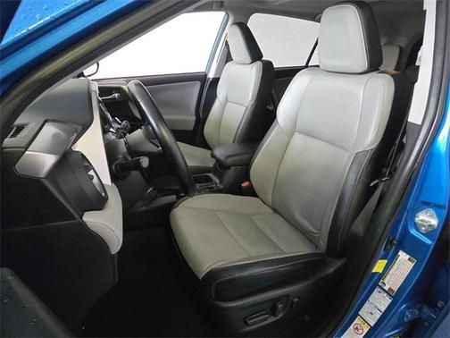 2016 Toyota RAV4 Hybrid Limited