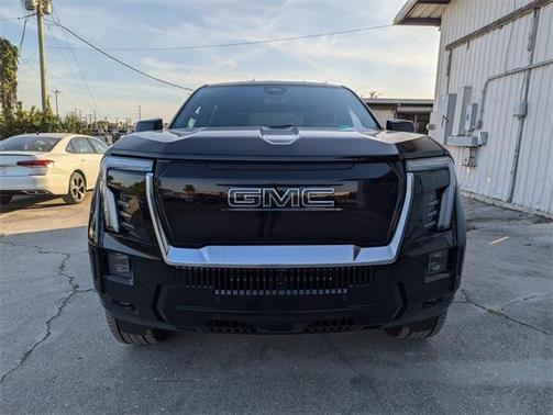 2025 GMC Sierra EV Denali