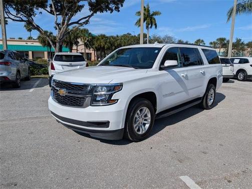 2018 Chevrolet Suburban LT
