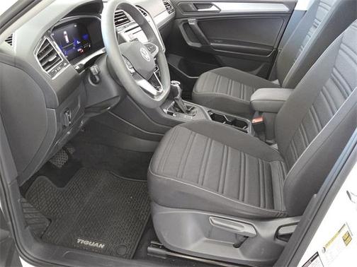 2022 Volkswagen Tiguan 2.0T S