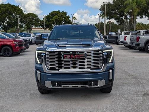 2025 GMC Sierra 2500 Denali