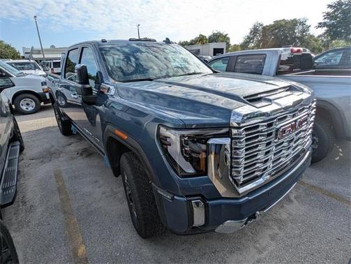 2025 GMC Sierra 2500 Denali
