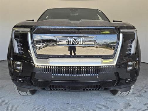 2025 GMC Sierra EV Denali