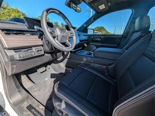 2025 GMC Sierra EV Denali