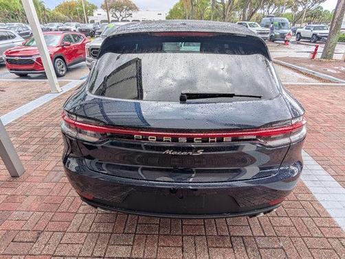 2021 Porsche Macan S