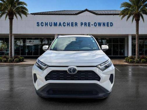 Ice 2024 Toyota RAV4 Hybrid XLE