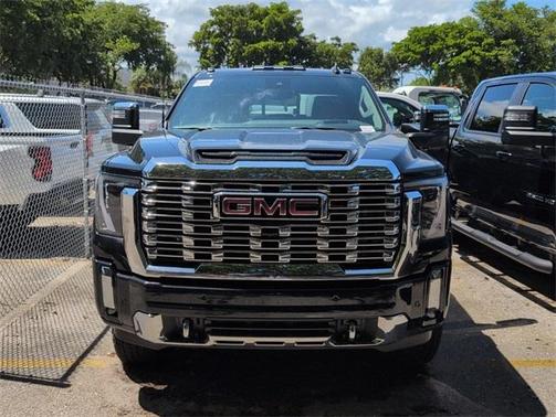 2025 GMC Sierra 2500 Denali